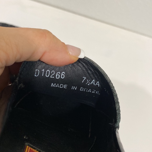 Cole Haan Patent Leather Black Loafer | Size 7.5 made in Brazil - Picture 11 of 11